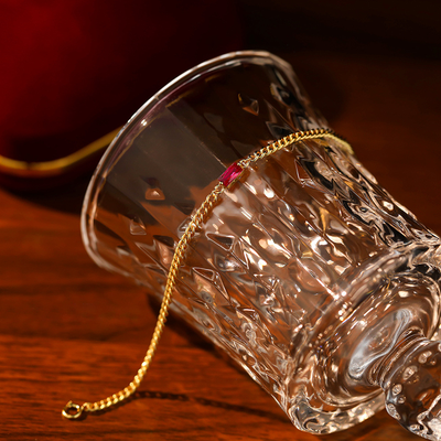 Elżbieta Złota Bransoletka