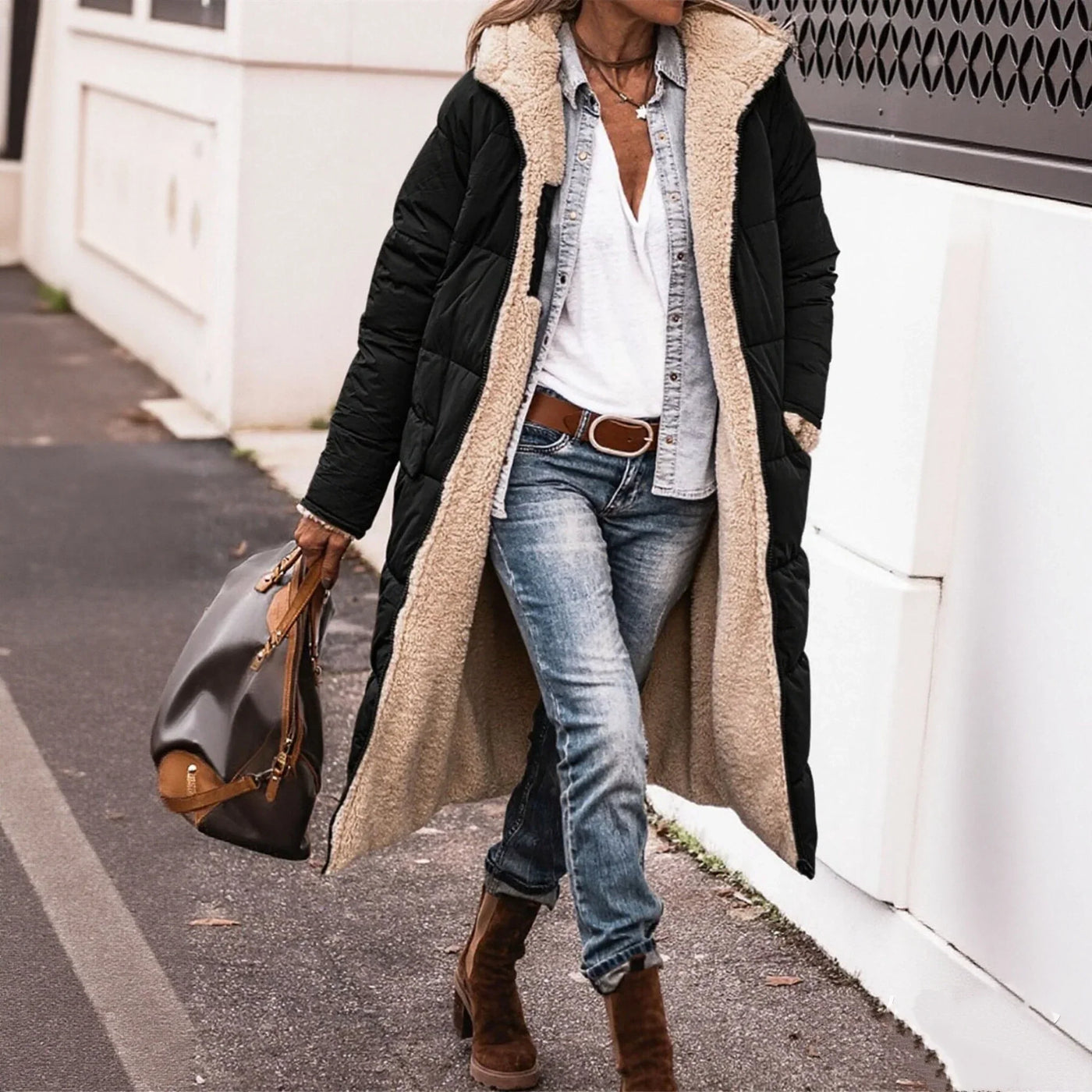 Długi Damski Płaszcz Zimowy – Ciepły, Wygodny i Stylowy